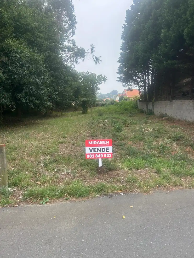 Terreno residenziale in vendita a Artes