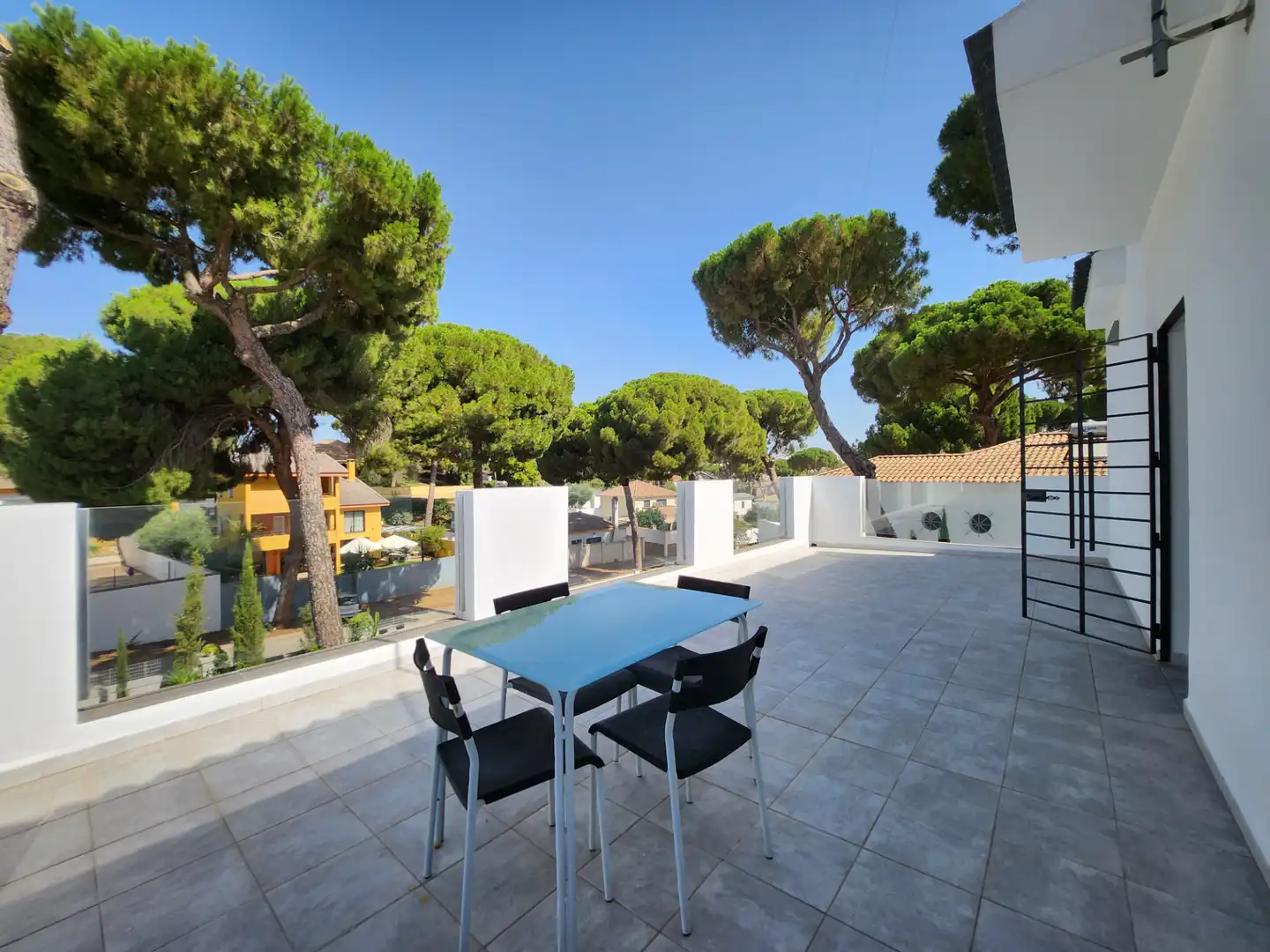Terraza de Casa o chalet en venta en Alcalá de Guadaira con Aire acondicionado, Calefacción y Jardín privado