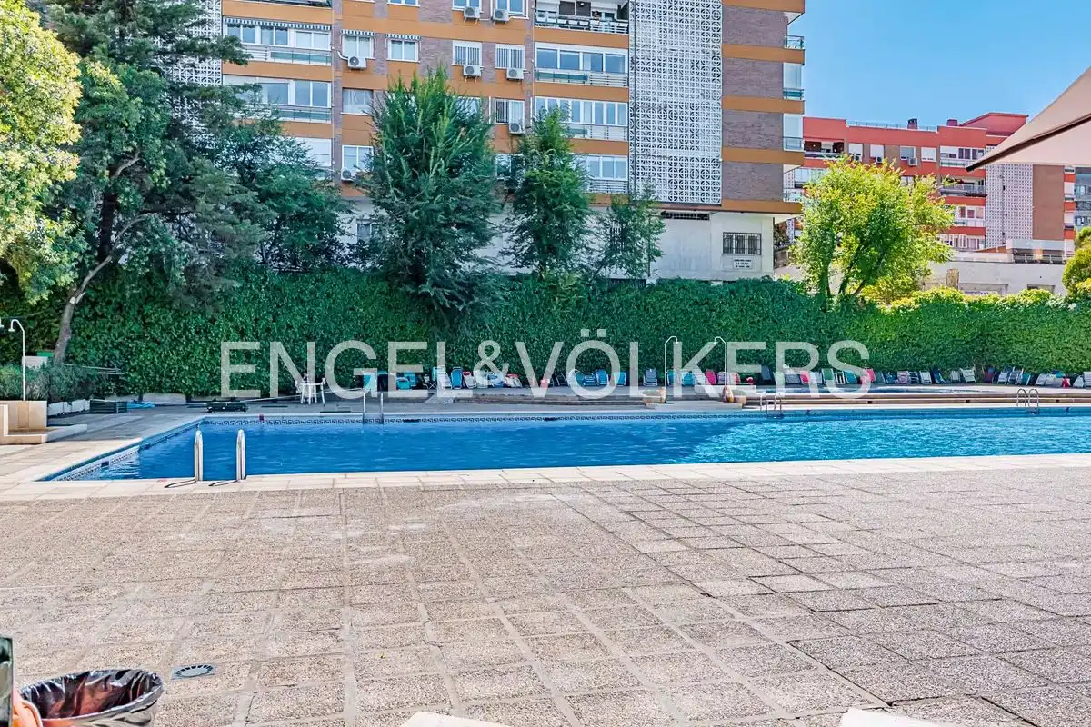 Flat with pool for sale in Ciudad Lineal, imagen 42
