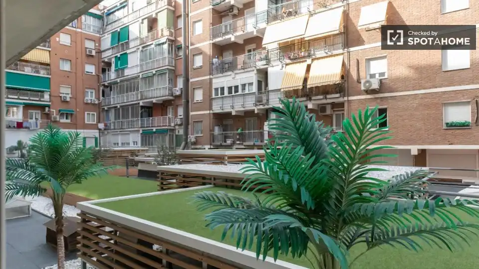 Terraza de Piso de alquiler en Madrid con Aire acondicionado, Calefacción y Amueblado