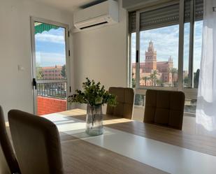 Dining room of Apartment to rent in Moncada  with Air Conditioner, Furnished and Oven