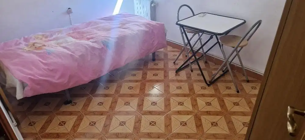 Habitación de Casa adosada en venta en Valencia con Aire acondicionado, Calefacción y Terraza