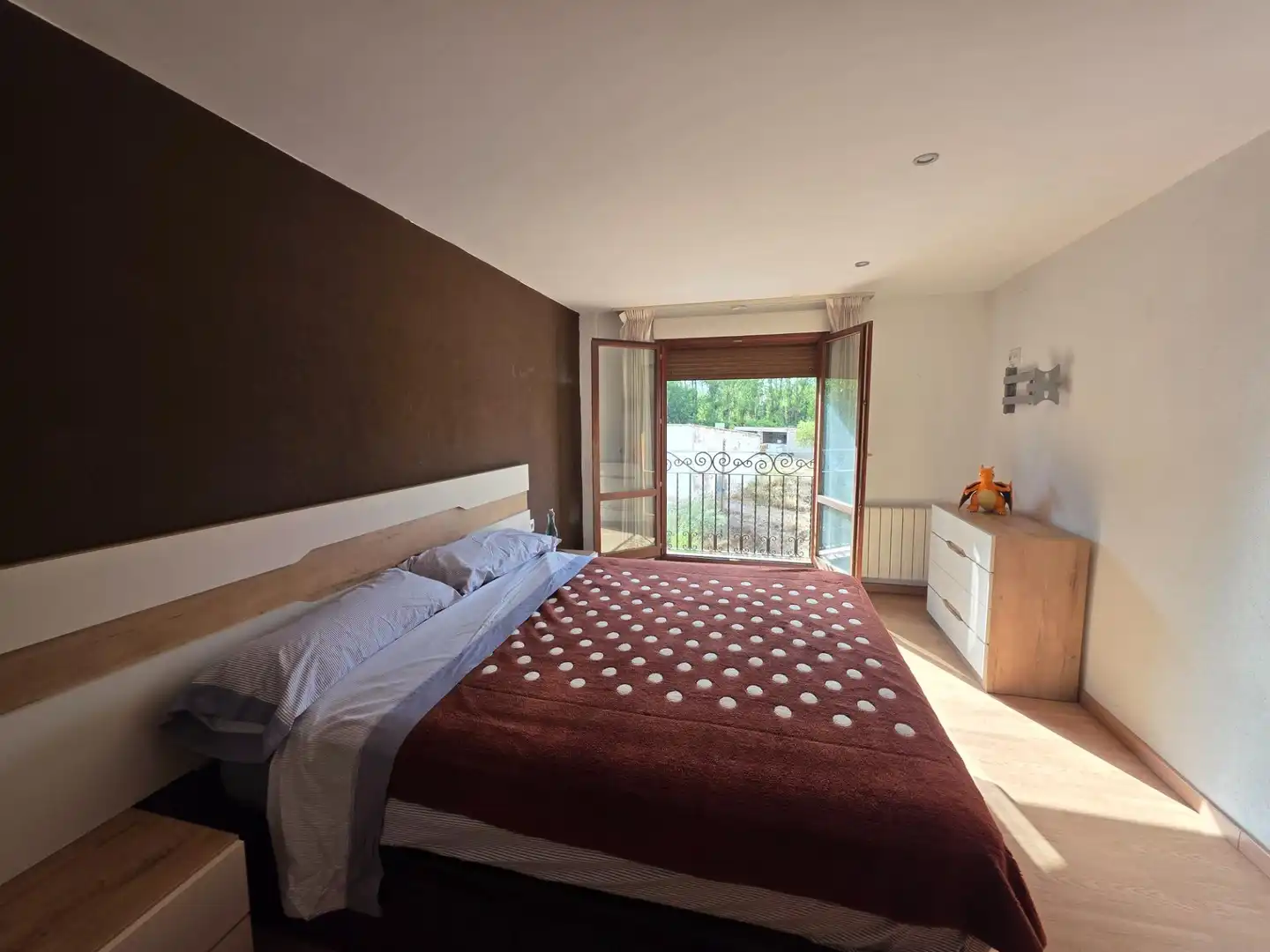 Habitación de Casa adosada en venta en Ibi con Terraza, Trastero y Balcón