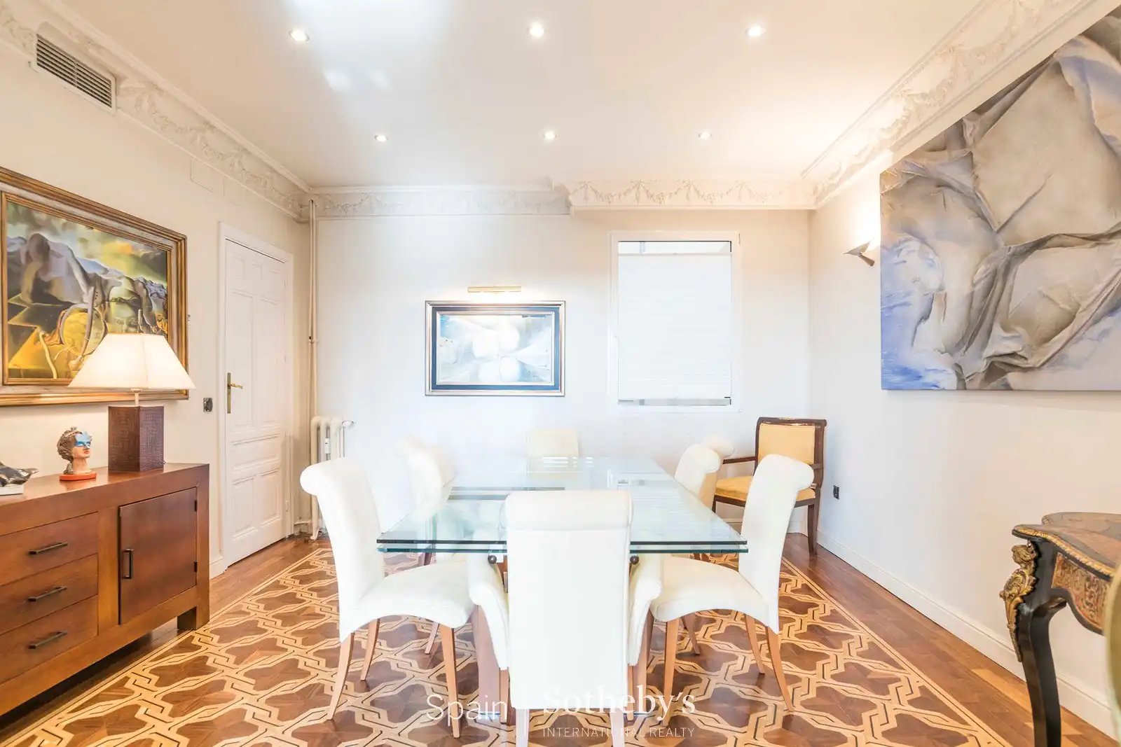 Menjador de Apartament de lloguer en Madrid amb Aire condicionat i Calefacció
