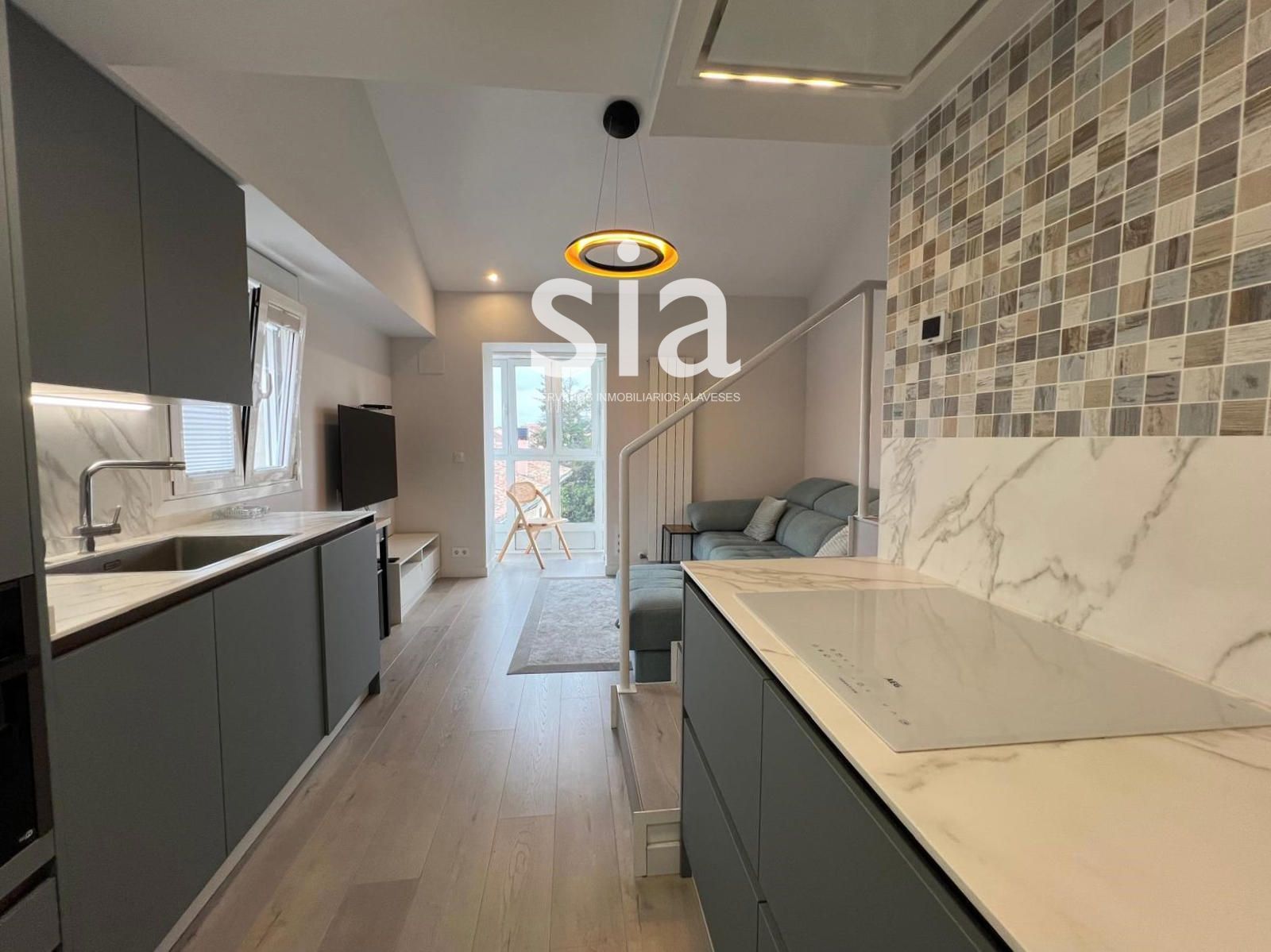 Flat for sale in Herreria, Casco Viejo