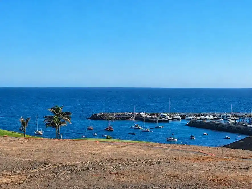 Vista exterior de Pis en venda en San Bartolomé de Tirajana amb Piscina i Moblat