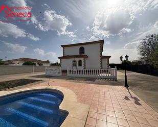 Exterior view of House or chalet for sale in Población de Arroyo  with Air Conditioner, Storage room and Swimming Pool