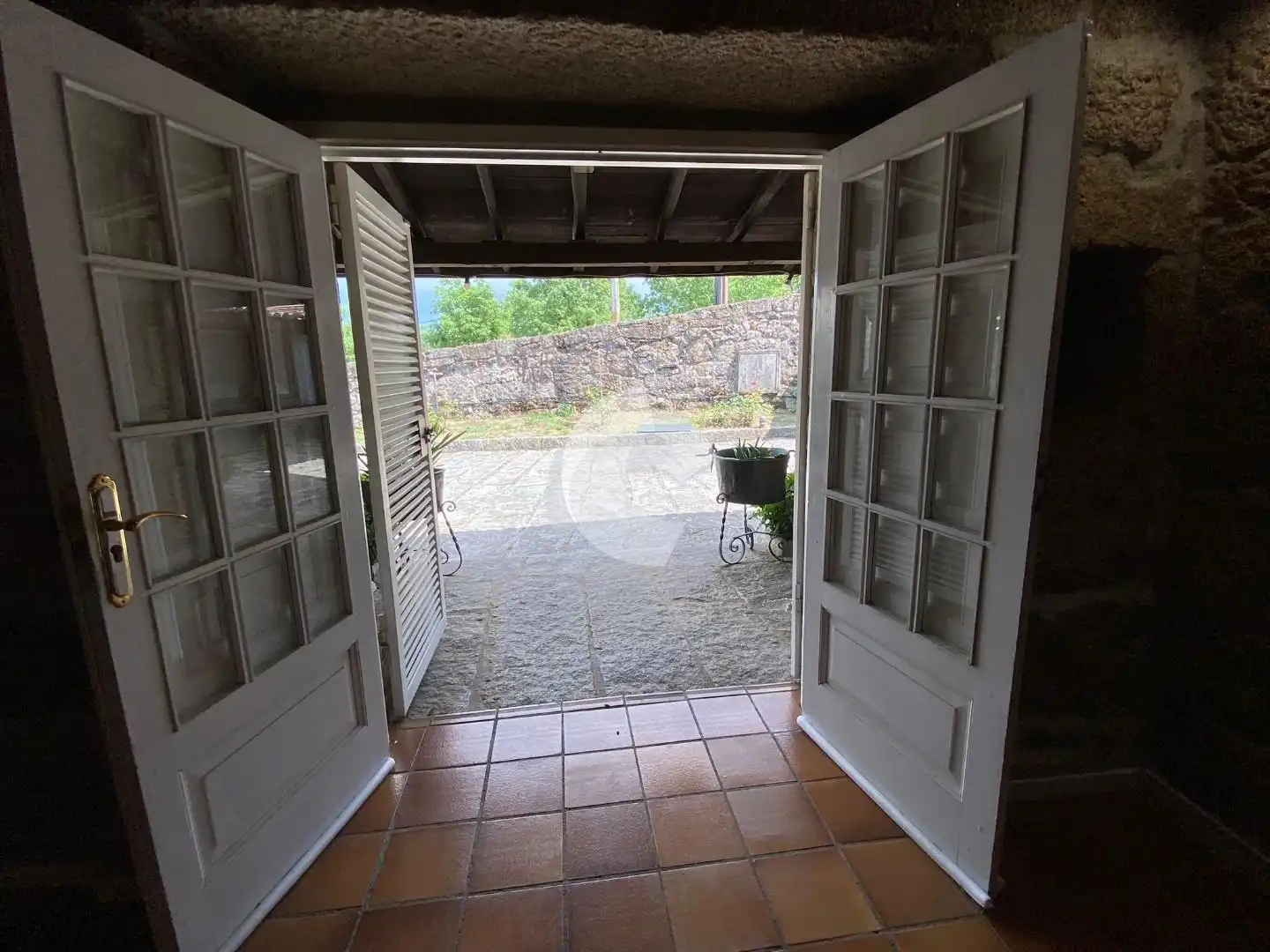 Casa o xalet en venda en San Cibrao das Viñas amb Calefacció, Jardí privat i Parquet