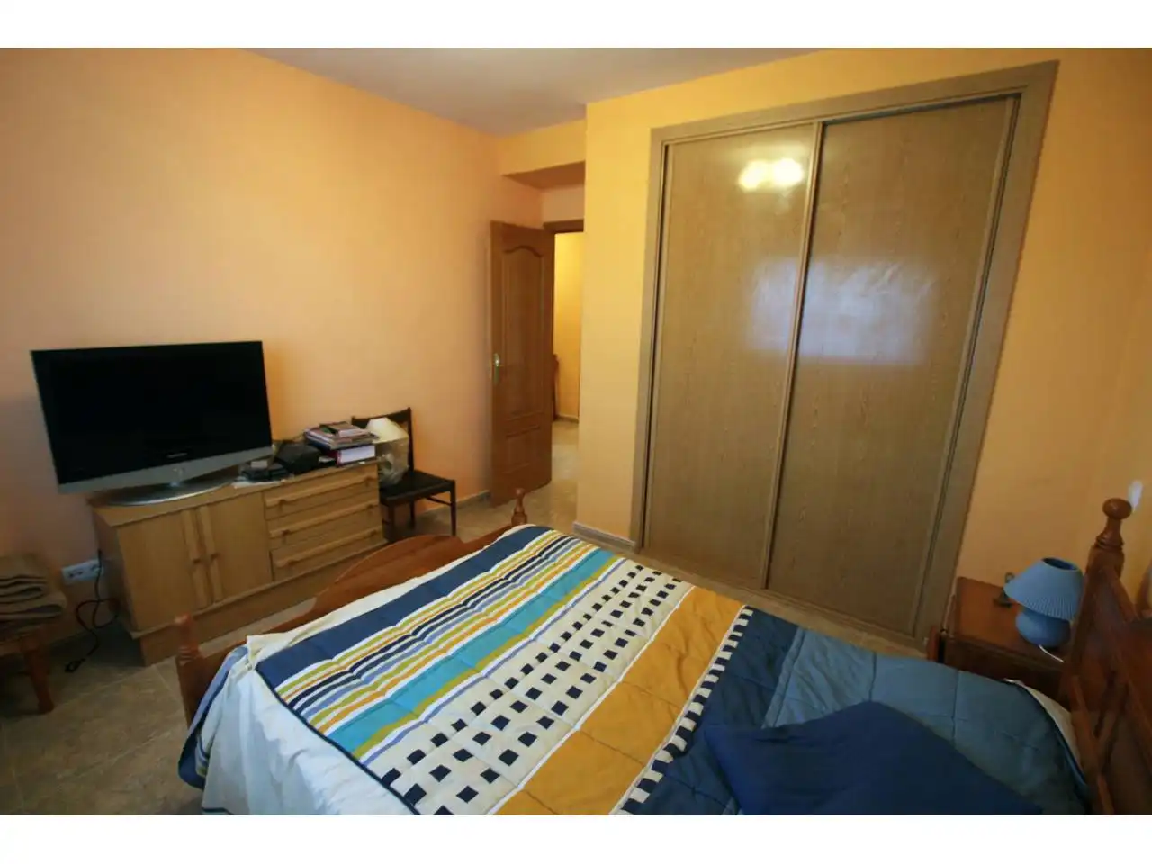 Dormitori de Casa o xalet en venda en Valdeaveruelo amb Calefacció, Jardí privat i Terrassa