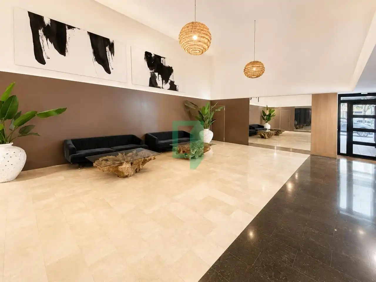 Flat for rent in Badalona  with Air Conditioner and Terrace