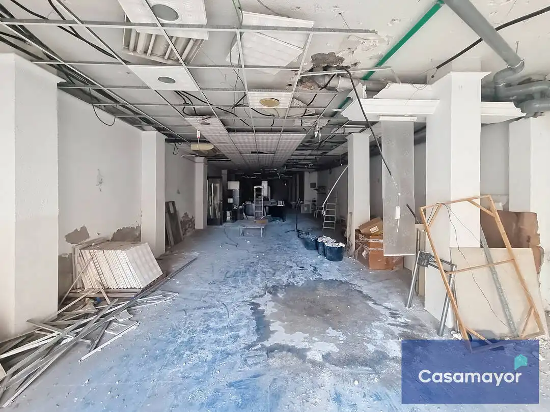 Local comercial de lloguer a Avinguda Novelda, imagen 2