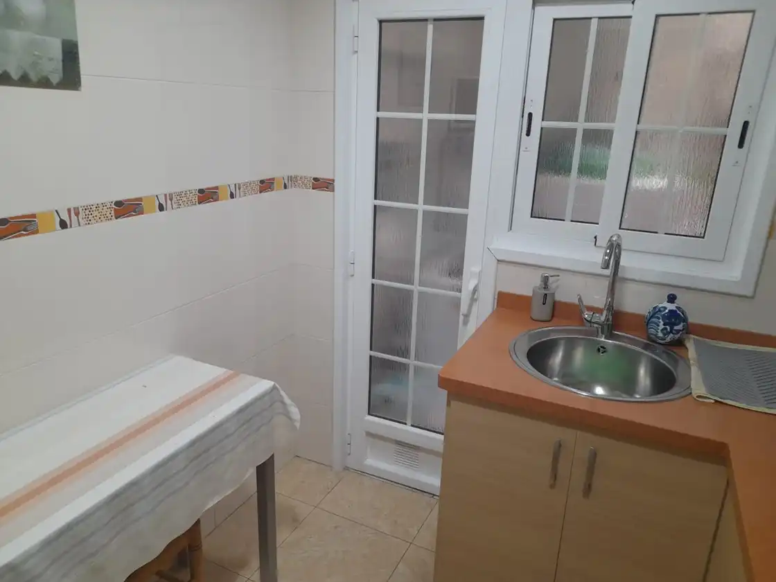 Bany de Pis en venda en L'Hospitalet de Llobregat amb Moblat i Balcó