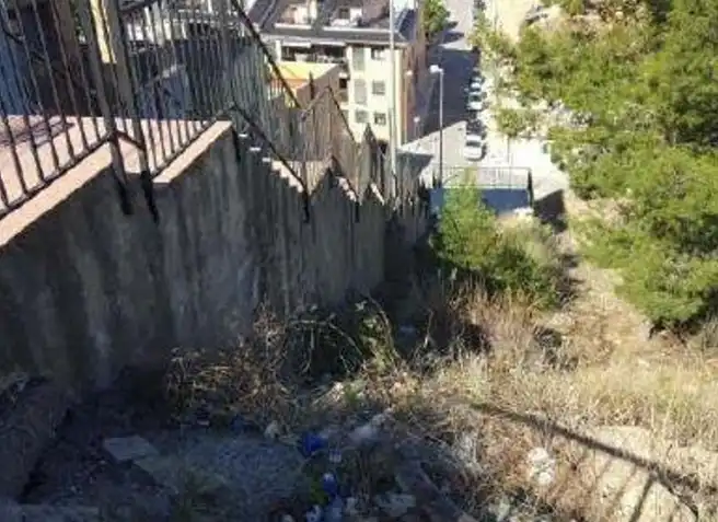 Residential land for sale in Gilet