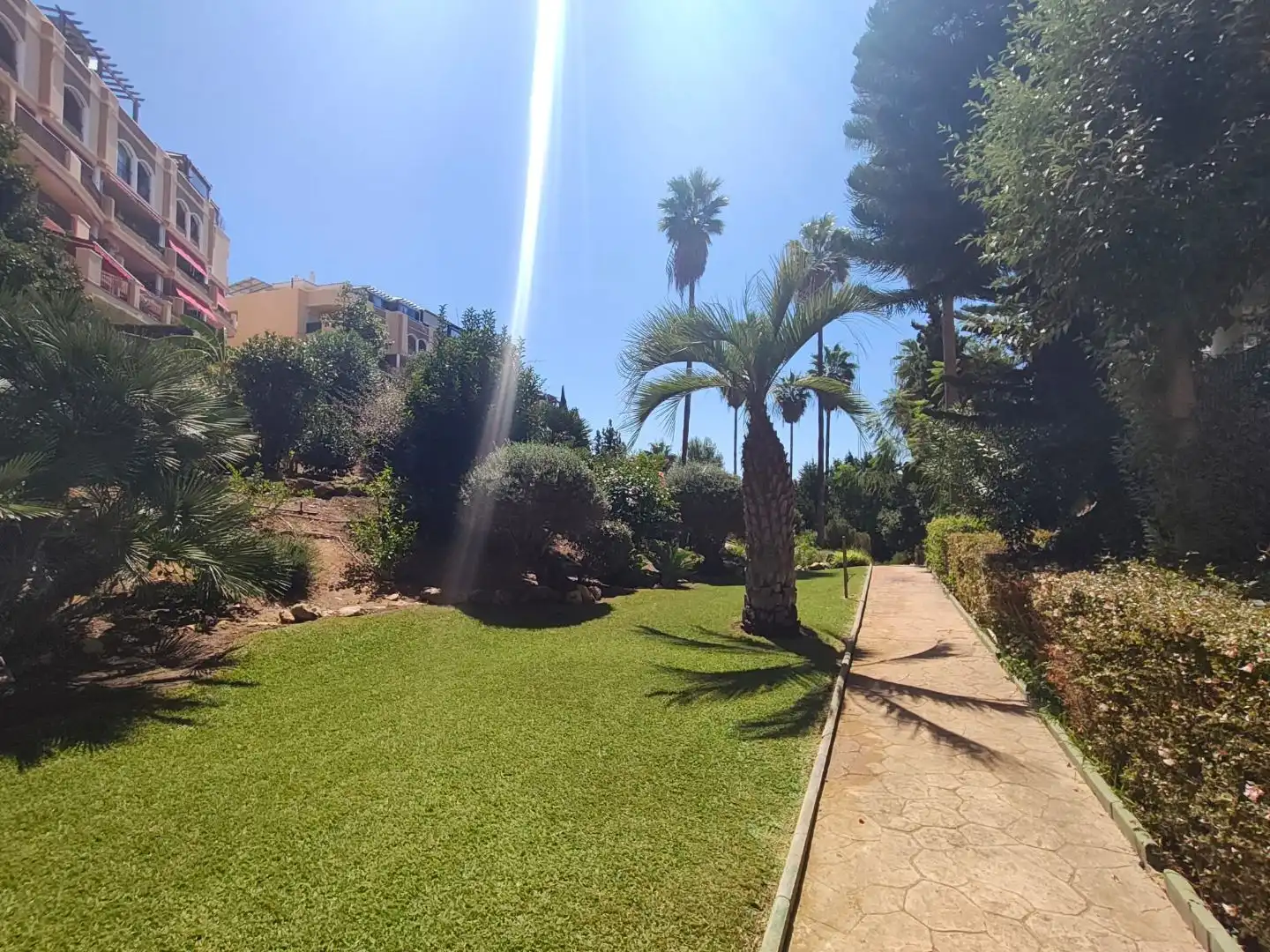Jardí de Pis en venda en Mijas amb Aire condicionat, Terrassa i Piscina