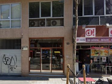 Oficina en venda a PRAT DE LA RIBA 78