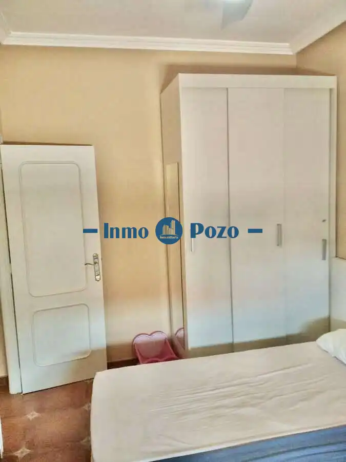 Bedroom of Houses for sale in Almendralejo  with Air Conditioner, Terrace and Storage room