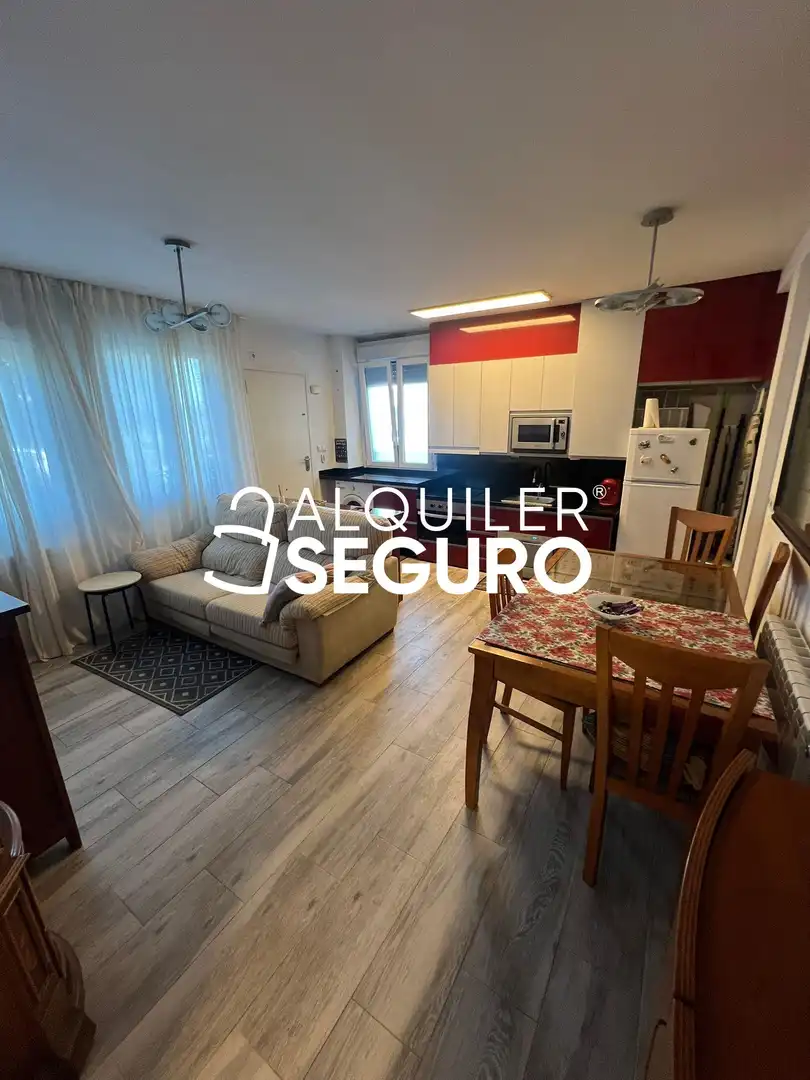 Sala de estar de Piso de alquiler en Madrid con Calefacción y Amueblado
