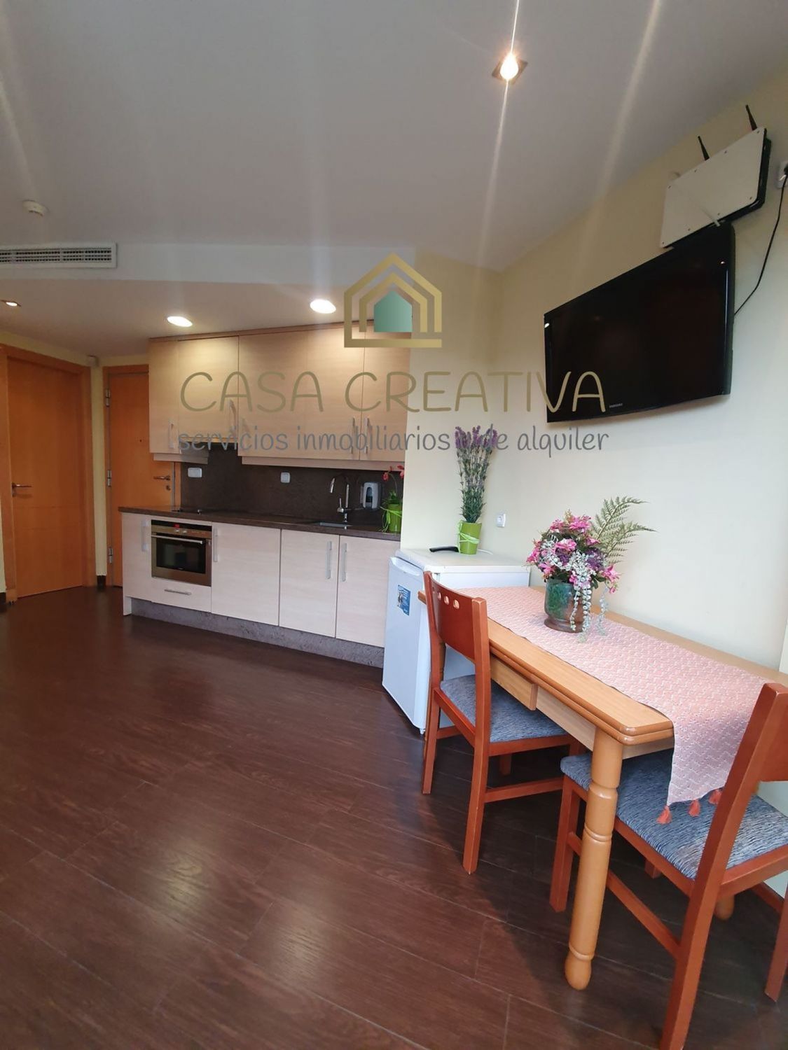 Kitchen of Study to rent in  Valencia Capital  with Air Conditioner, Heating and Balcony