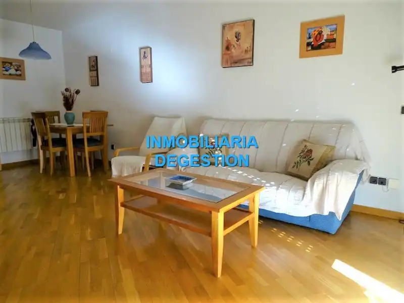 Sala de estar de Piso en venta en Linares con Aire acondicionado, Calefacción y Parquet