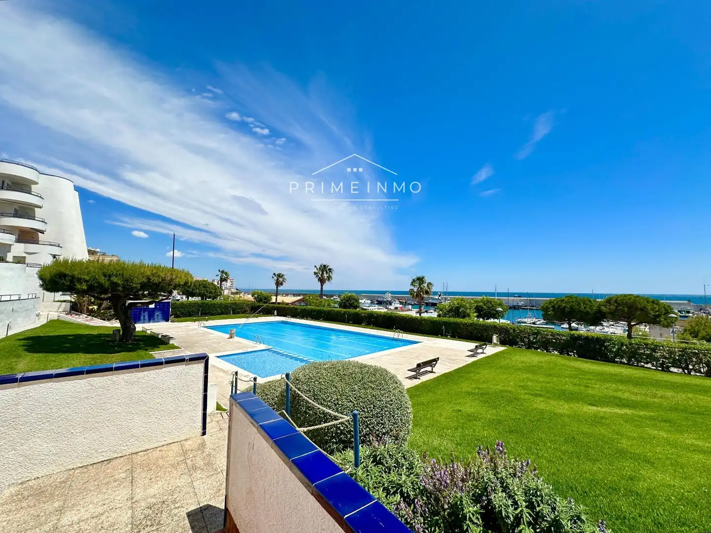 Außenansicht von Dachboden zum Verkauf in L'Ametlla de Mar  mit Terrasse, Abstellraum und Schwimmbad