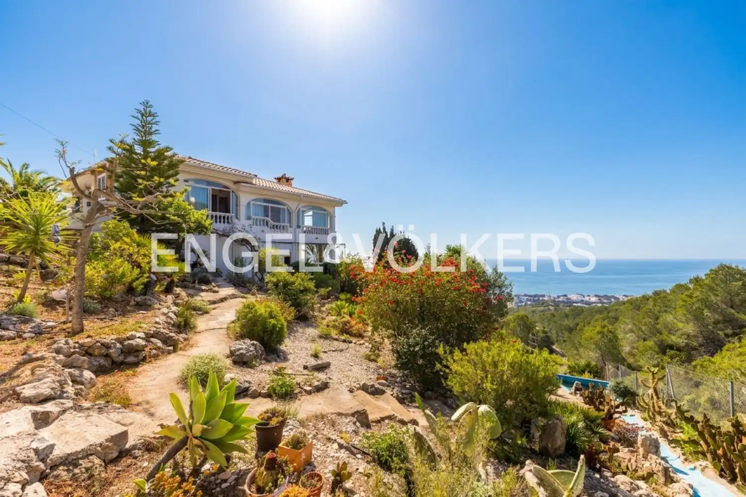 Vista exterior de Casa o chalet en venta en Alcalà de Xivert con Calefacción, Jardín privado y Terraza