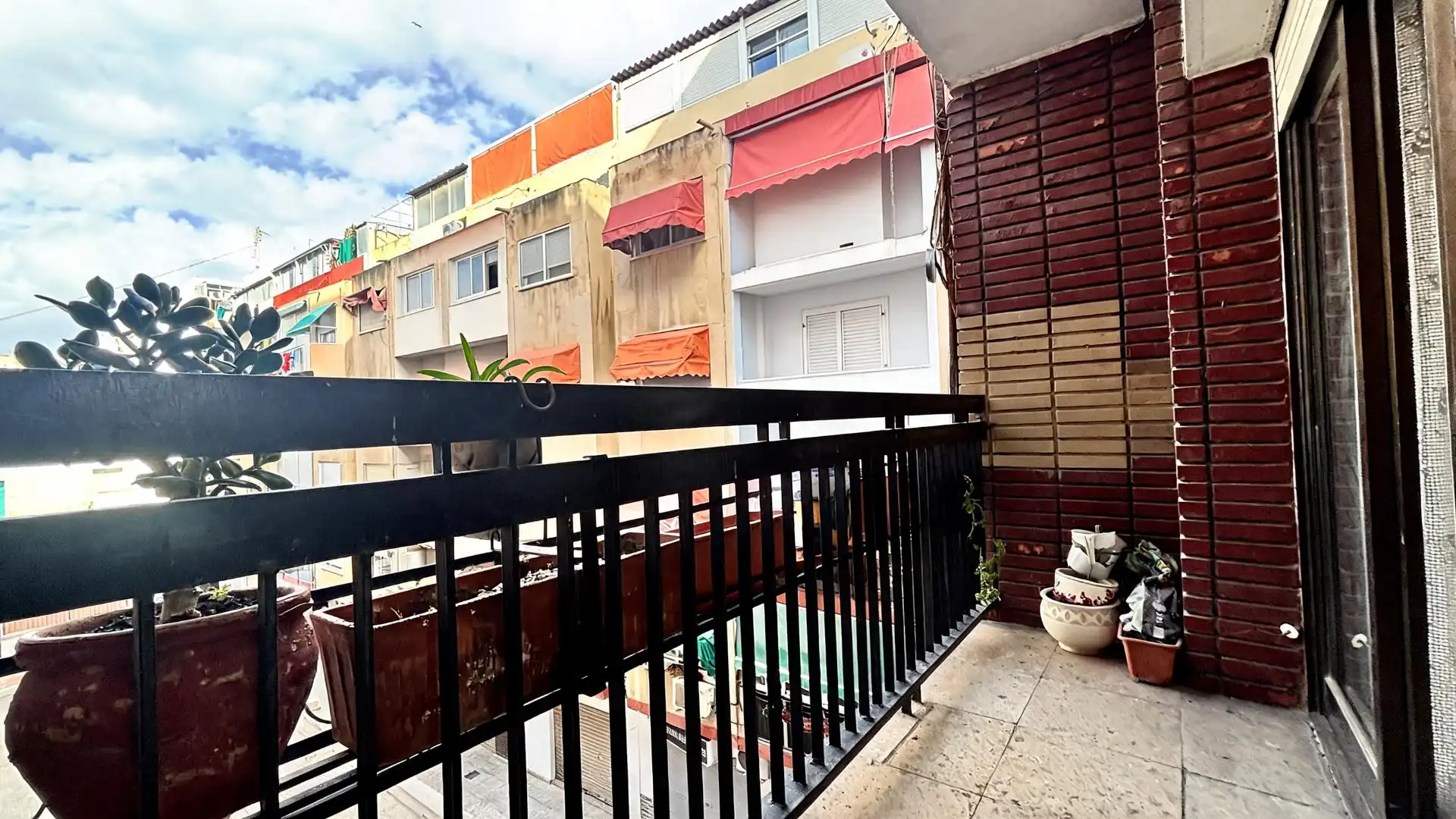 Terraza de Piso en venta en Alicante / Alacant con Balcón