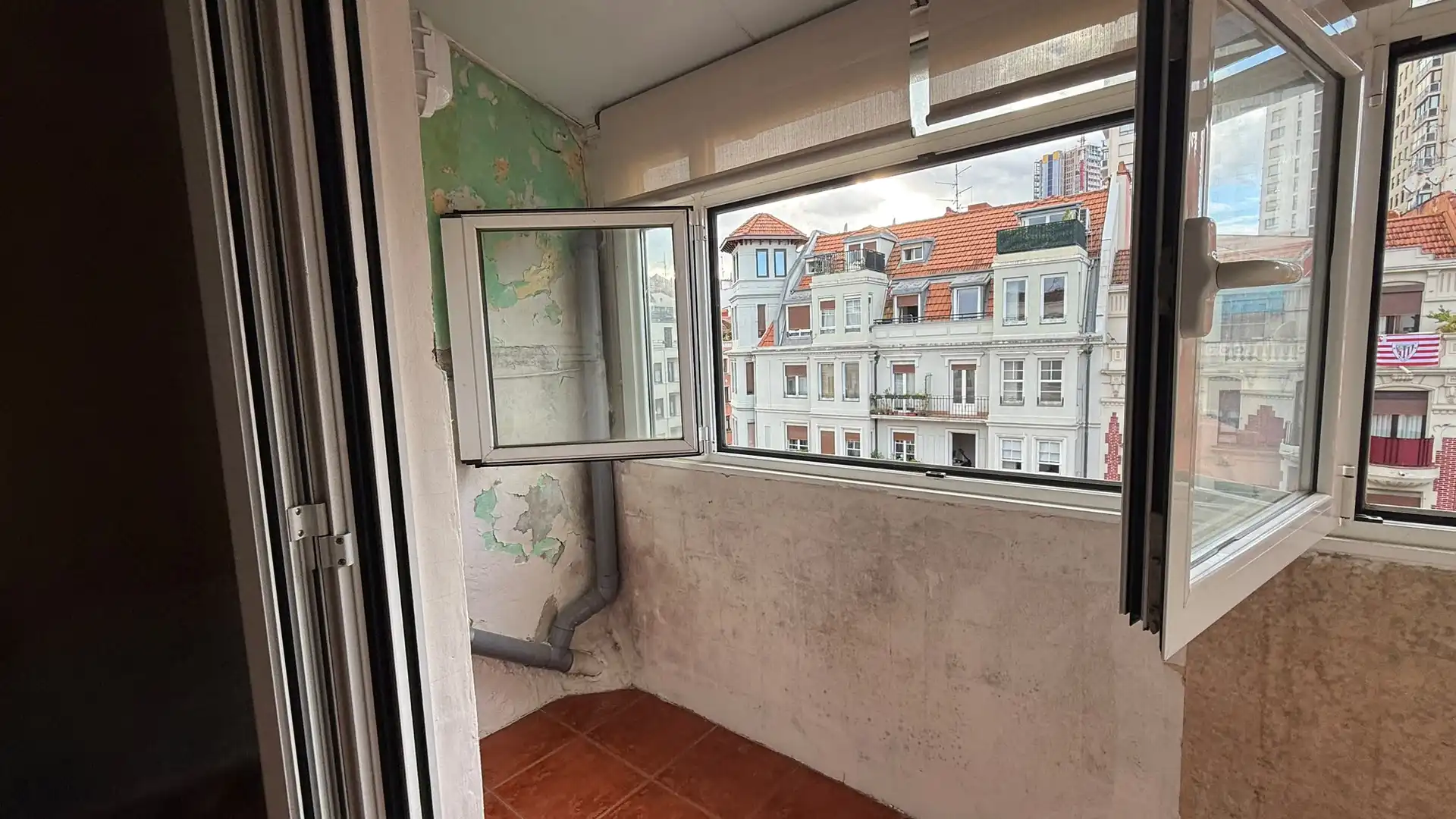 Flat with terrace for sale in Calle María Díaz de Haro, imagen 8