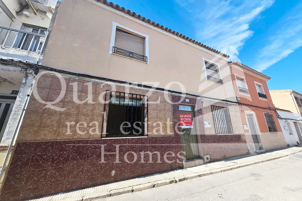 Vista exterior de Casa o xalet en venda en Yecla