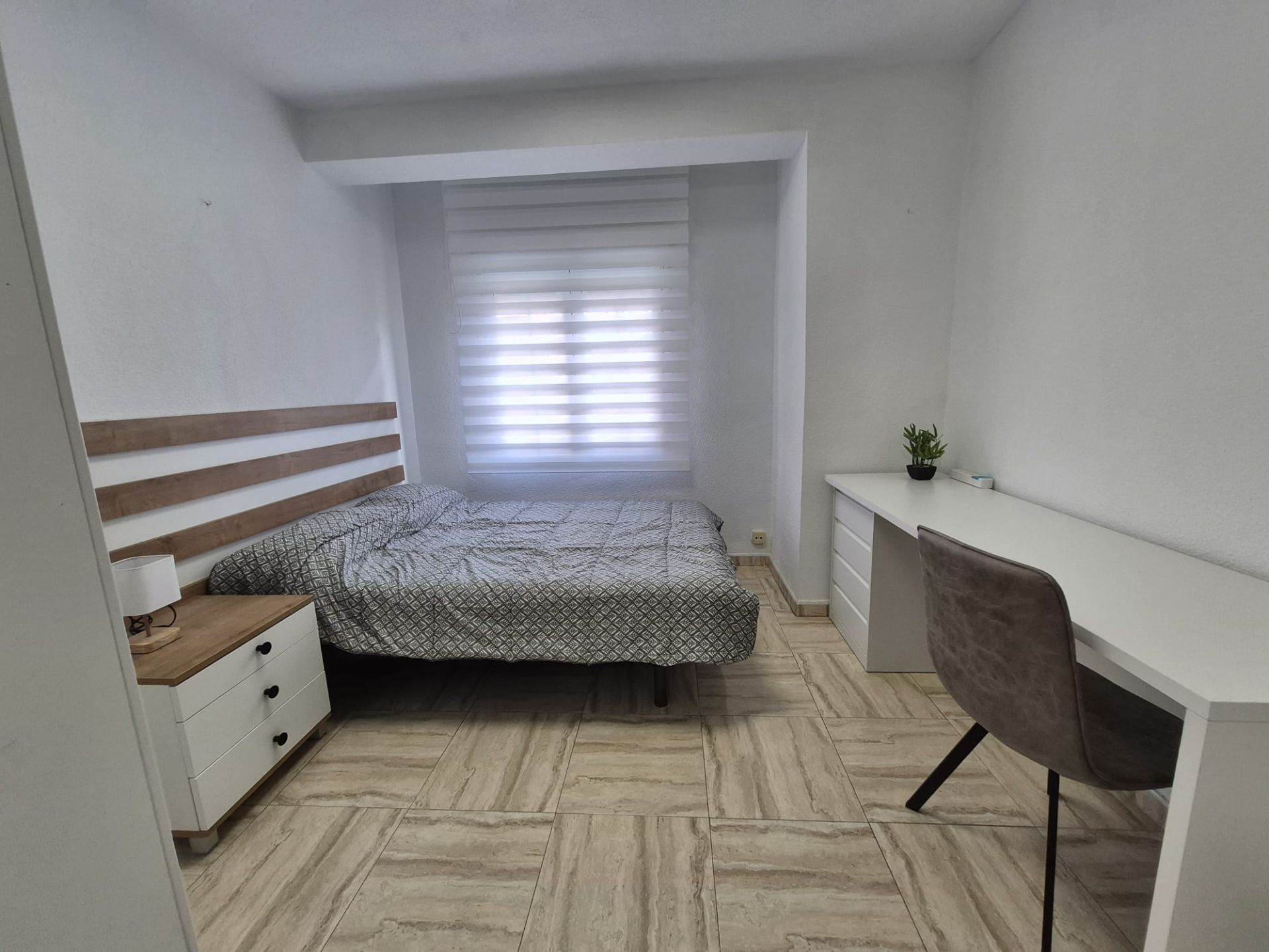 Schlafzimmer von Wohnung zur untervermieten in Ávila Capital mit Heizung, Terrasse und Möbliert