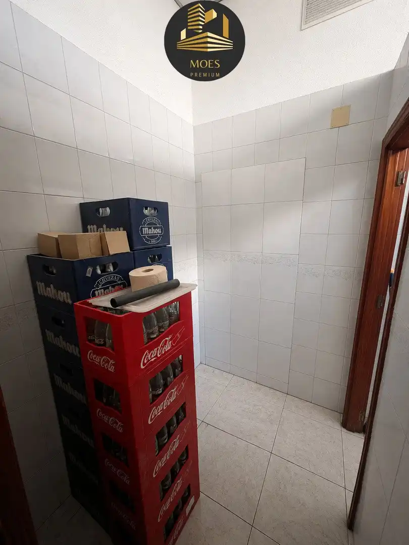Badezimmer von Geschaftsraum zum Verkauf in Jaén