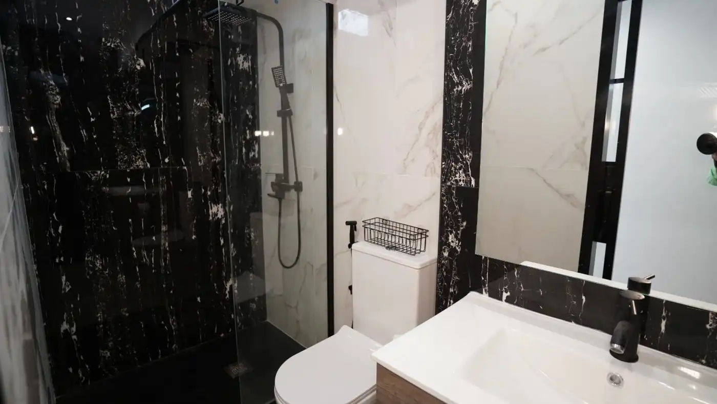 Badezimmer von Loft zur Miete in Alicante / Alacant mit Klimaanlage, Heizung und Terrasse