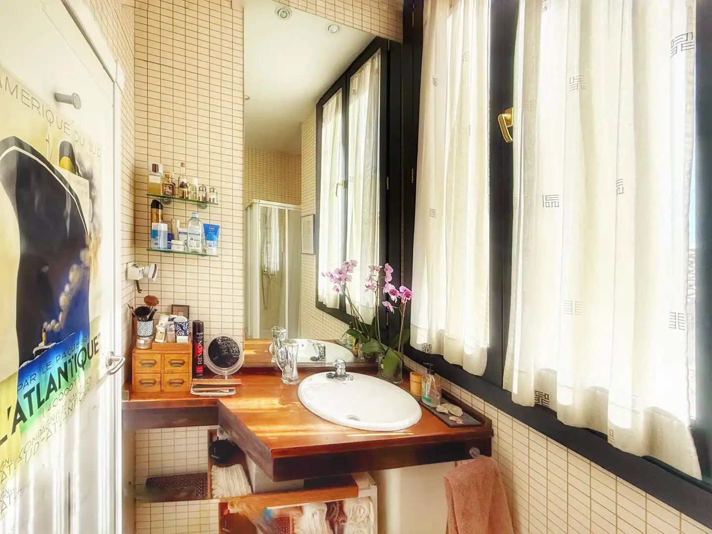 Bathroom of Duplexes for sale in Madrid  with Air Conditioner, Heating and Parquet flooring