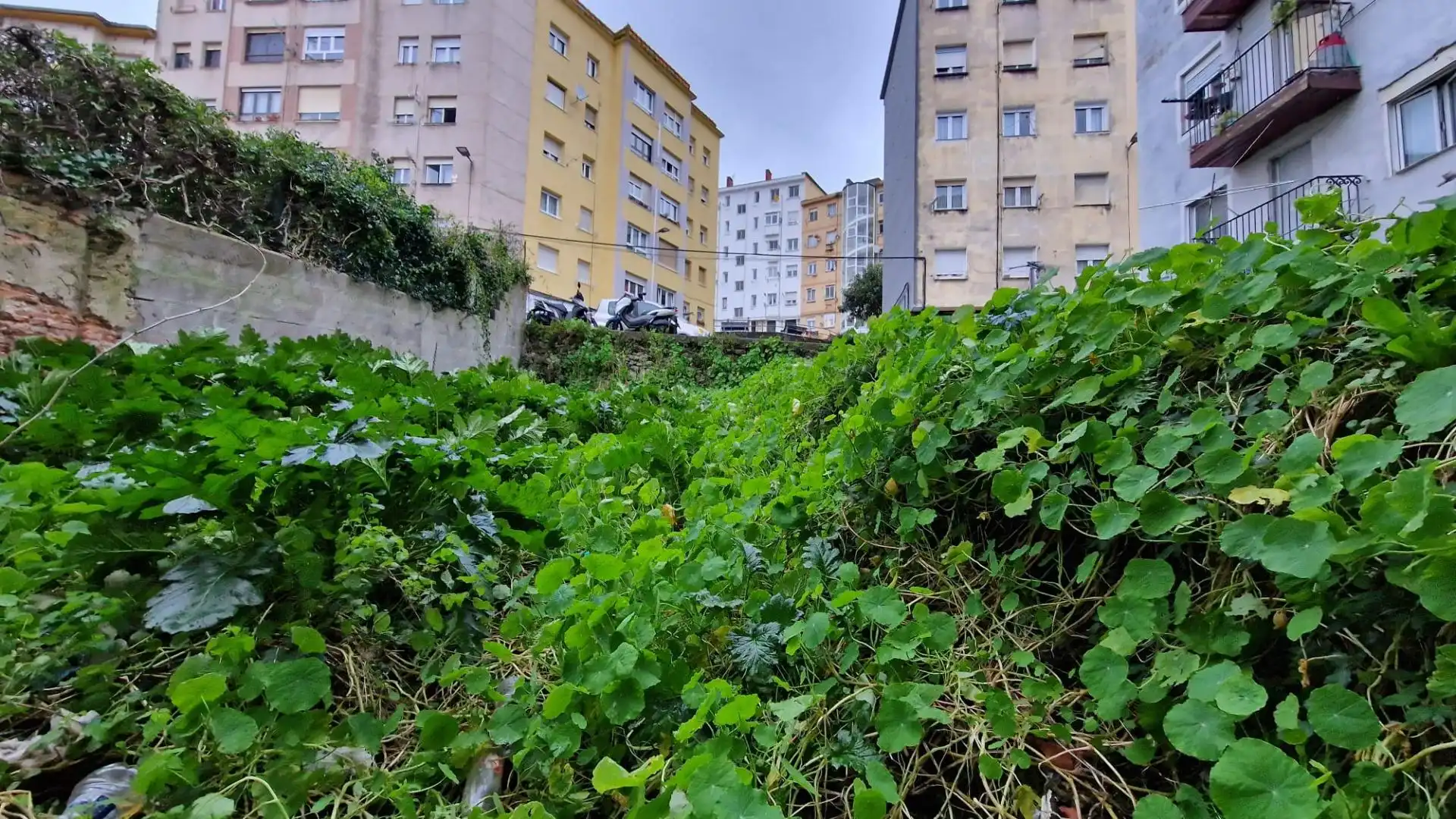 Flat for sale in Santander  with Private garden