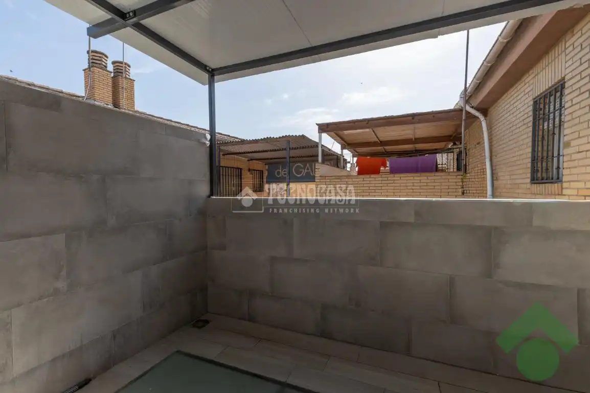 Terrassa de Casa adosada en venda en Albolote amb Aire condicionat, Calefacció i Balcó