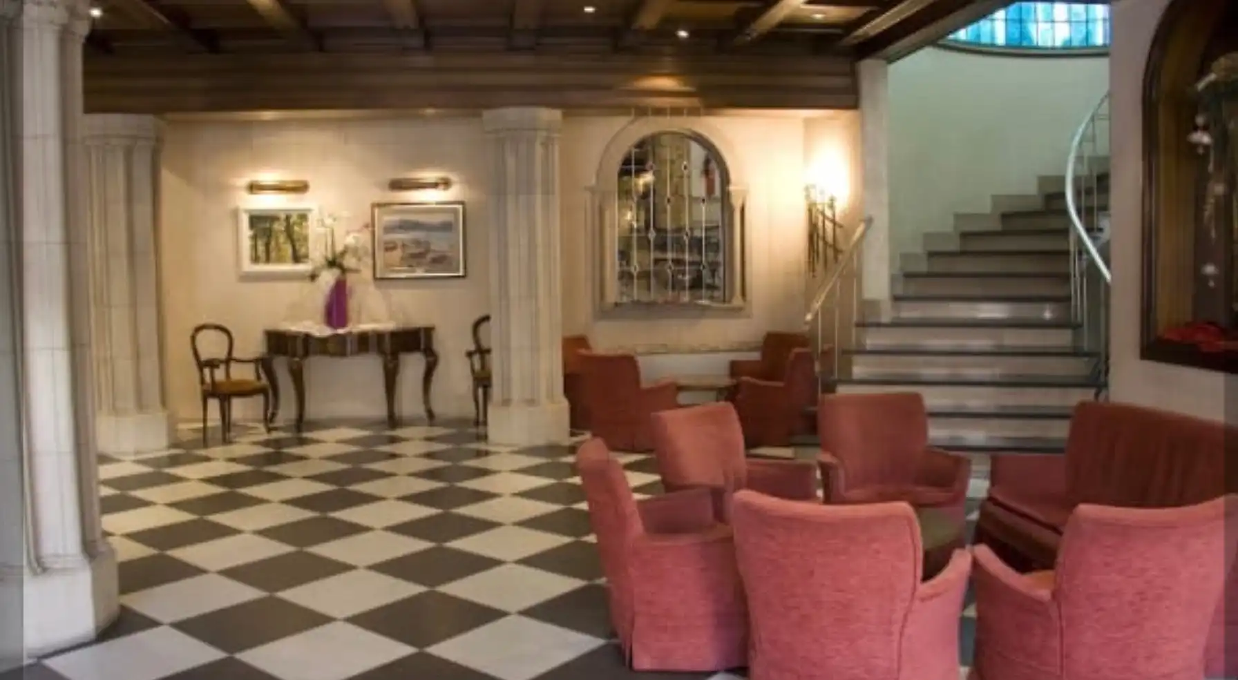 Hotel with lift for sale in Calella, imagen 11