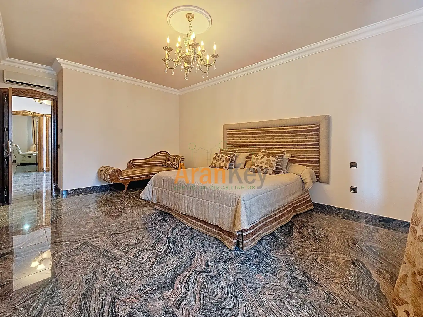 Bedroom of Houses for sale in Aranjuez  with Air Conditioner, Heating and Private garden