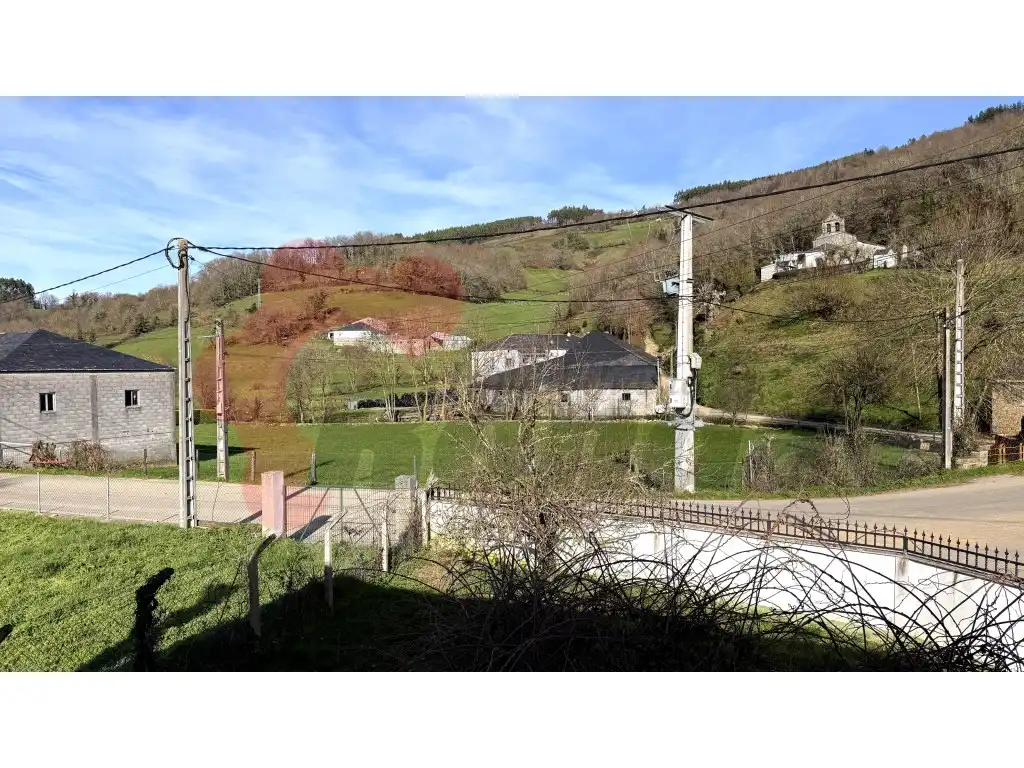 Vista exterior de Casa o xalet en venda en Becerreá