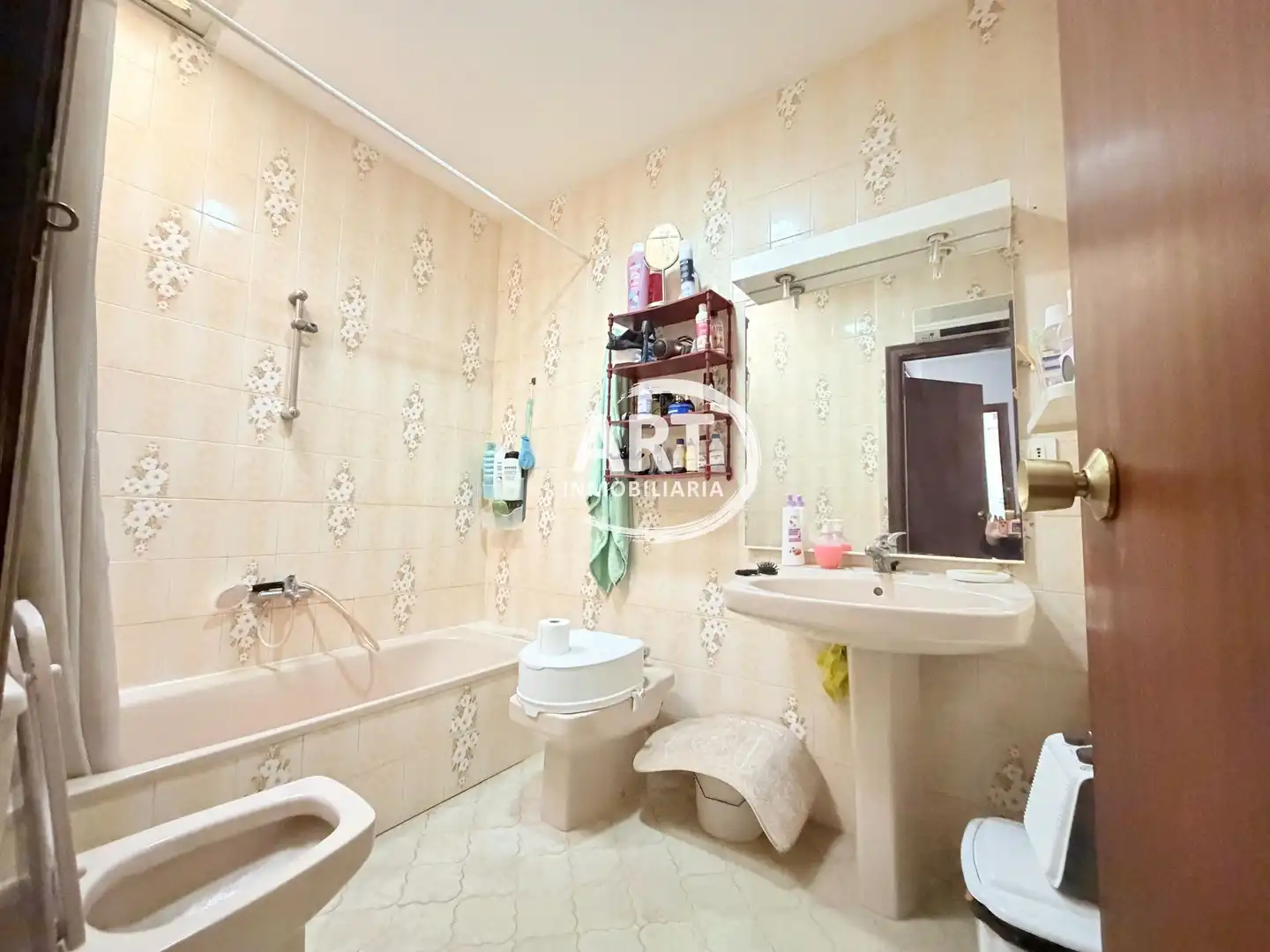 Baño de Piso en venta en Benissanó con Terraza