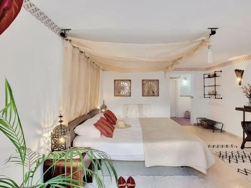 Dormitori de Casa o xalet de lloguer en Marbella amb Aire condicionat, Jardí privat i Terrassa