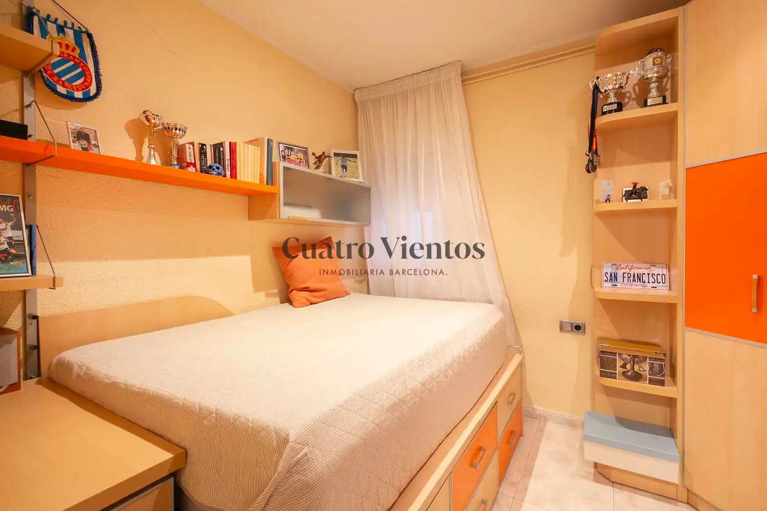 Bedroom of Flat for sale in Barcelona  with Heating, Terrace and Oven