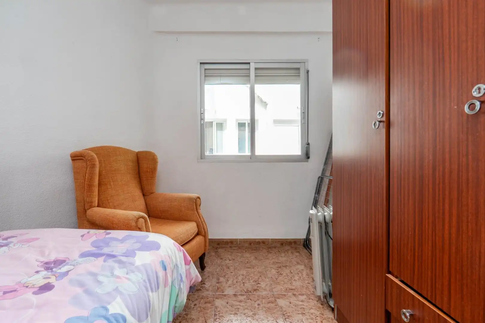 Habitación de Piso en venta en Granada con Aire acondicionado y Amueblado