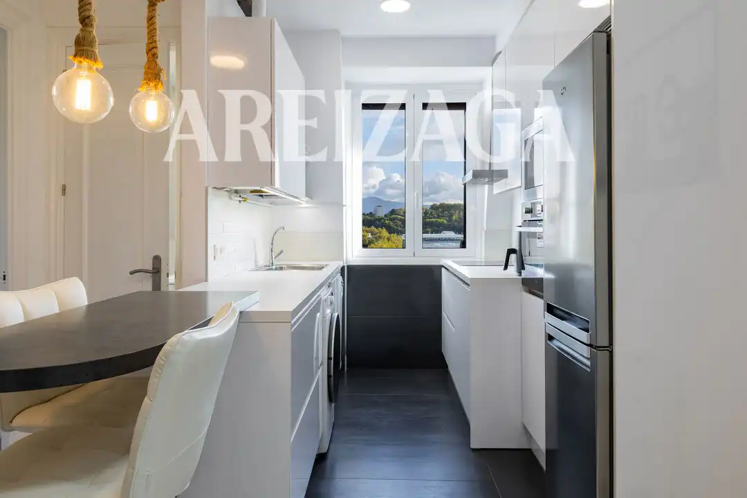 Flat with lift for sale in Bordatxipi Pasealekua, imagen 13