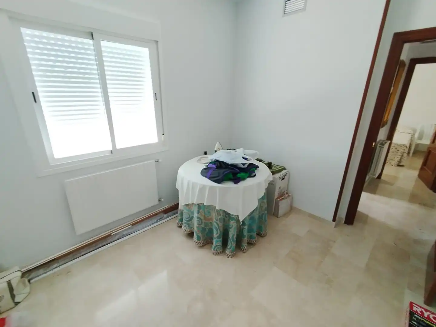 Dormitori de Casa o xalet en venda en Cáceres amb Aire condicionat, Calefacció i Jardí privat