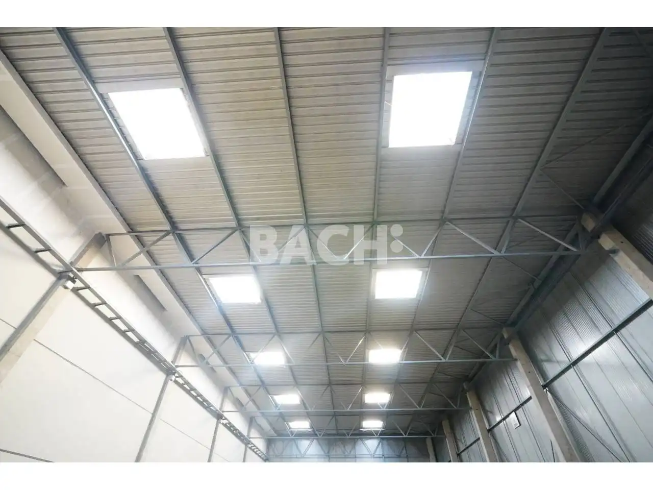 Exterior view of Industrial buildings for rent in Vic