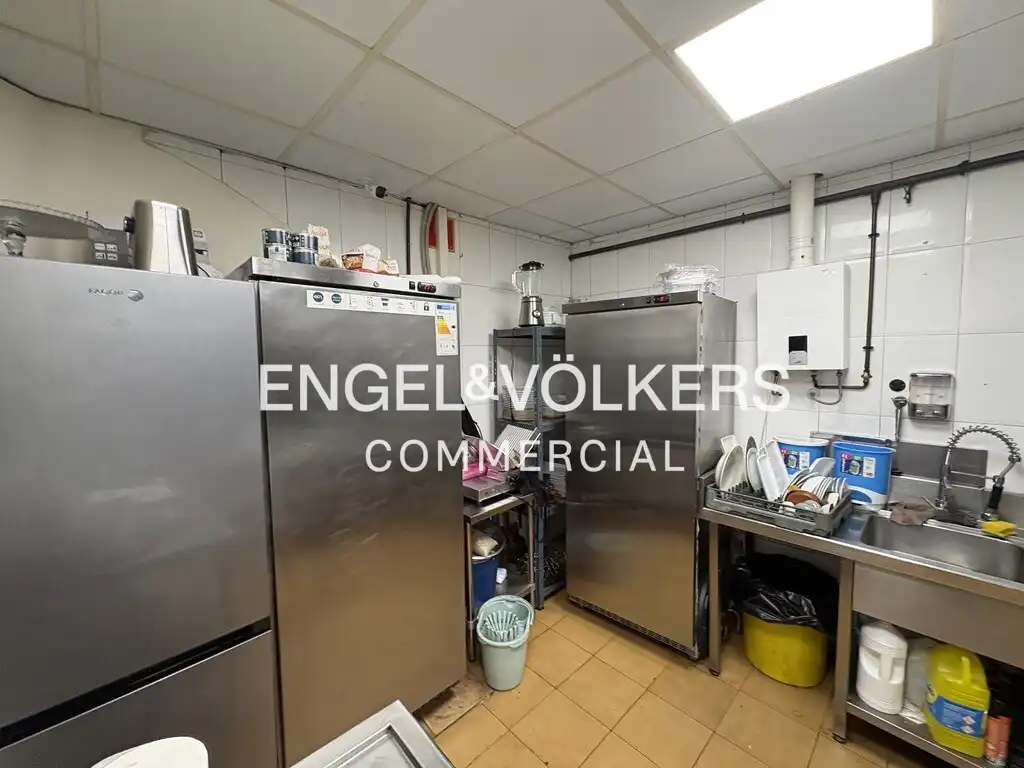Local comercial en venda a Sants - Montjuïc, imagen 6