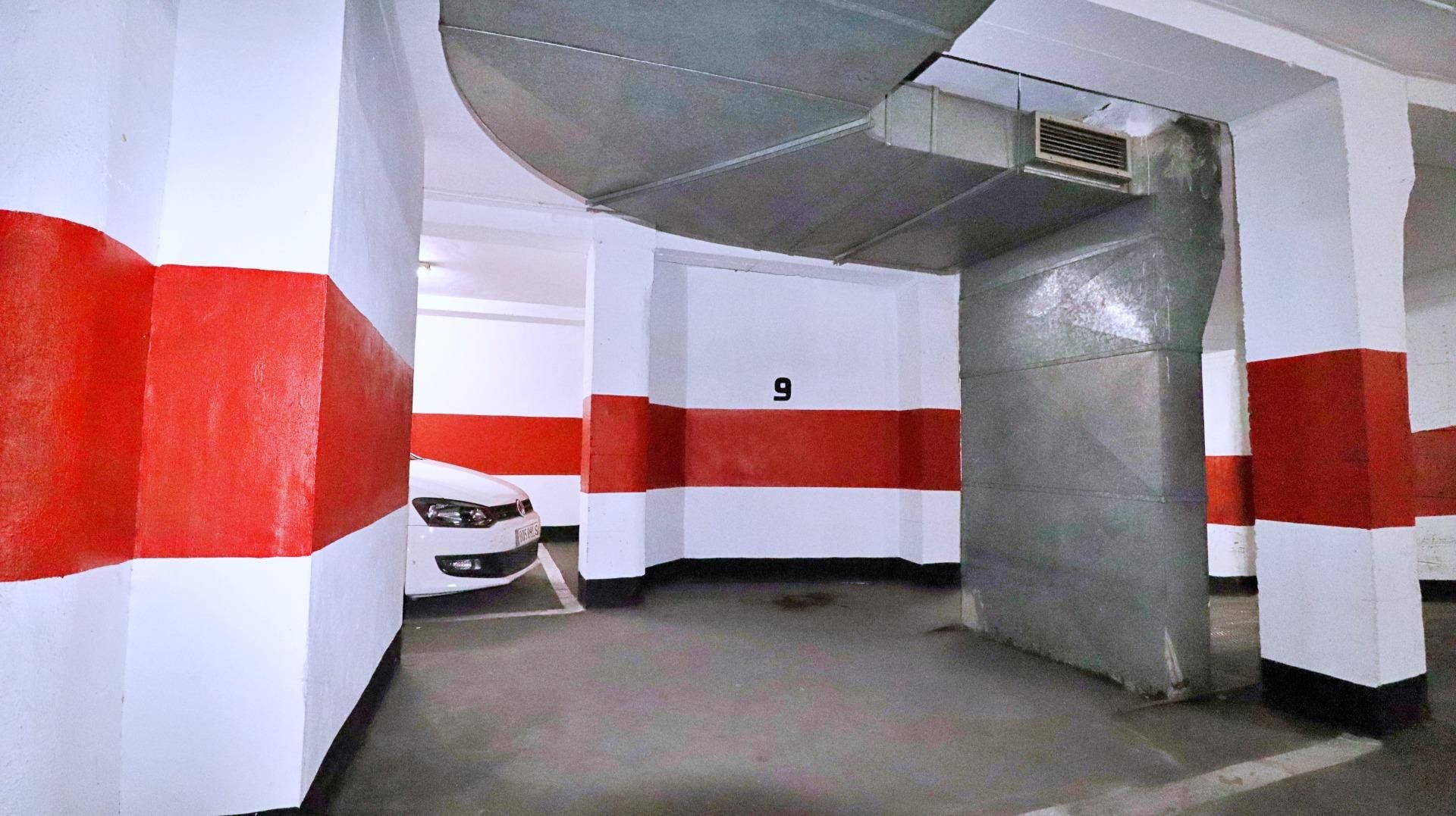 Garage to rent in Centro