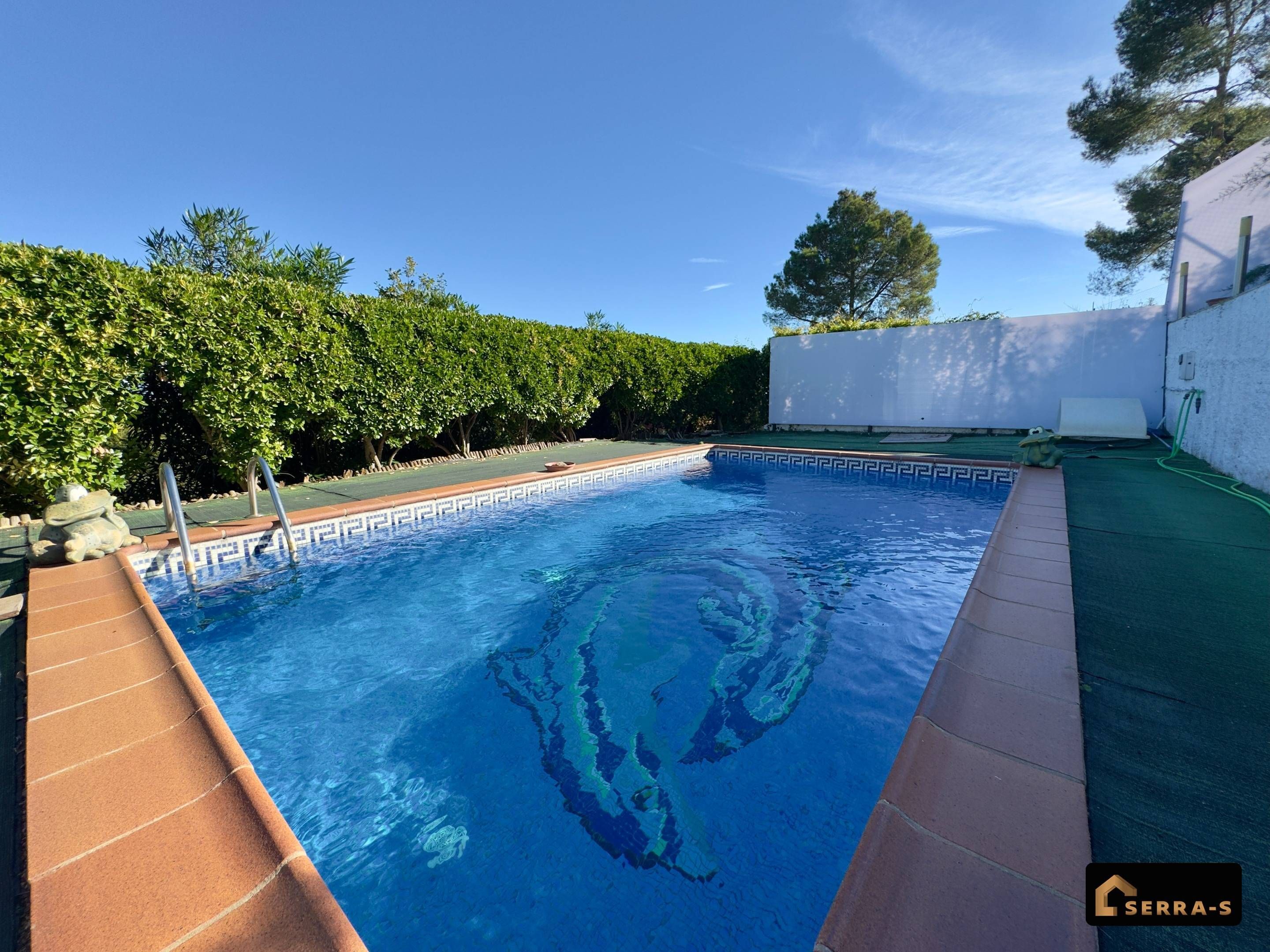 Piscina de Casa o xalet en venda en Palafolls amb Aire condicionat, Calefacció i Jardí privat