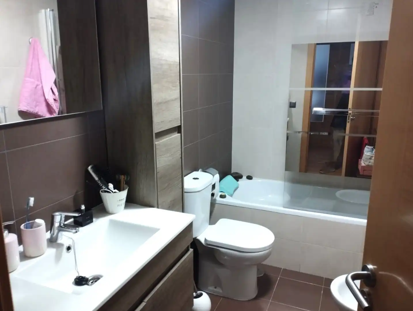 Baño de Piso en venta en Garrafe de Torío con Calefacción, Parquet y Alarma