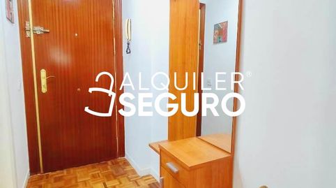 Foto 2 de Piso de alquiler en De Ganapanes , Peñagrande, Madrid Capital