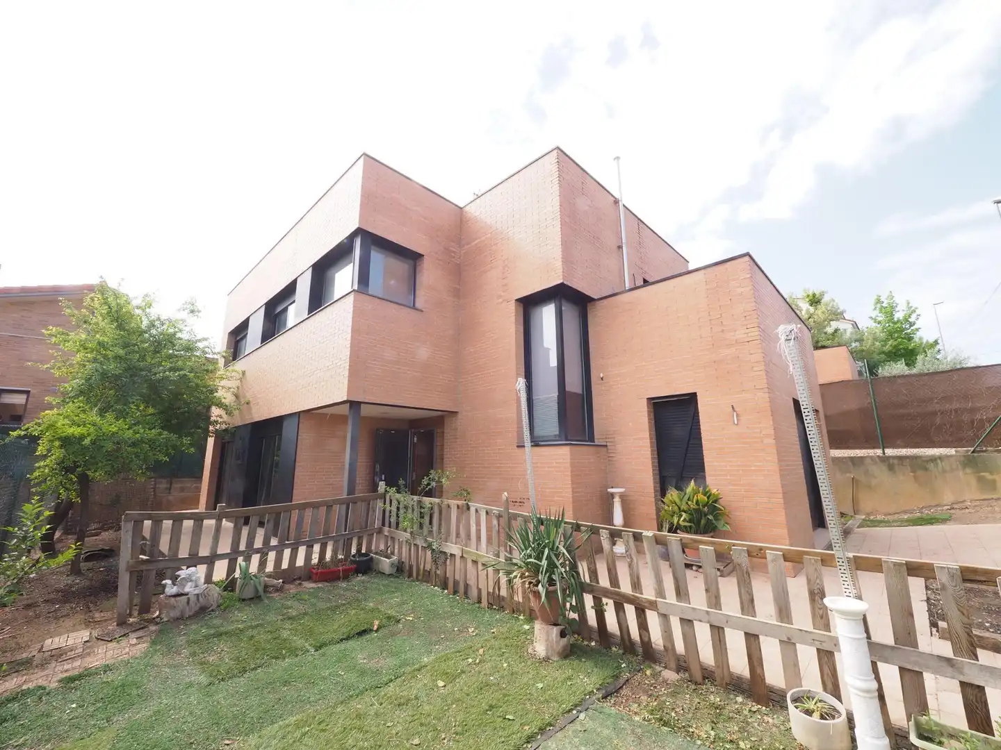 Vista exterior de Casa o chalet en venta en Navarcles con Jardín privado